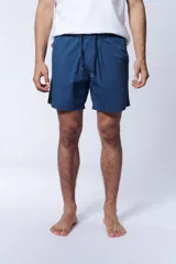 Short de baño azul de algodón.
