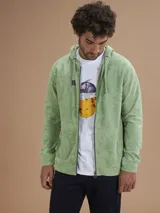 Campera con capucha de toalla de algodón color verde azulado, con cierre frontal y bolsillos laterales.