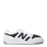 Championes New Balance Court 480 blancos con detalles en negro y gris.