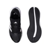 Championes de running Adidas modelo Galaxy Star 2.0, color negro con las icónicas tres tiras laterales en blanco. Presentan un exterior de tela transpirable, mediasuela Cloudfoam para una amortiguación suave y suela de caucho duradera.