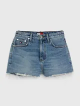 Shorts jeans de cintura alta, con bajos sin rematar y detalles distintivos de la colaboración Tommy Hilfiger x Shawn Mendes.
