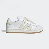 Championes Adidas Campus 00s blancos con detalles en color crema en las tres tiras laterales, el talón y los cordones.