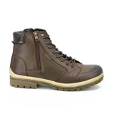 Bota acordonada de cuero color marrón con cierre lateral, suela dentada y detalles de costuras.