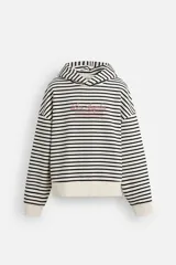 Sudadera con capucha a rayas horizontales blancas y negras, corte boxy fit, mangas largas y texto bordado en color rosa en el pecho.