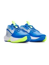 Championes de básquet Under Armour Lockdown 7, color negro con detalles en dorado y suela blanca.