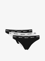 Pack de tres colaless (taparrabos) de la marca Diesel, confeccionadas en punto elástico. El pack incluye dos unidades negras y una blanca, todas con elástico de cintura con logo repetido.