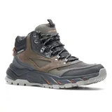 Bota de media caña Skechers Relaxed Fit: Brockmont - Gerard, color marrón y gris con detalles en naranja. Capellada de malla, material sintético y gamuza. Cuenta con plantilla Air-Cooled Memory Foam y amortiguación Skechers Goga Mat Arch.