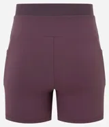 Bermuda deportiva femenina color verde menta, de corte ajustado y tiro alto con elástico texturizado con lettering.