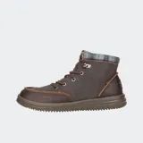 Botas Hey Dude modelo Bradley Classic, color marrón, con cordones y cuello de tela escocesa.