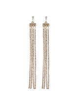 Par de aros largos dorados con strass colgantes.