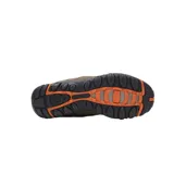 Championes de senderismo Merrell Yokota 2, color marrón con detalles en negro y naranja. Capellada de malla transpirable y suela de goma con tracción.