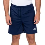 Short deportivo blanco de poliéster con cintura elástica y logo de Umbro en la pierna derecha.