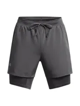 Short de running Under Armour Launch 5 2N1, color negro con logo blanco.