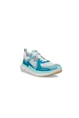Championes urbanos de mujer, color celeste y blanco, con detalles en turquesa.