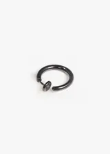 Aro piercing de acero quirúrgico plateado, sin perforación, con cierre retráctil. Precio por unidad.