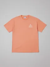 Remera celeste de algodón con logo de la marca Rusty estampado en el pecho. Corte oversize.