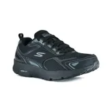 Championes de running Skechers GOrun Consistent, color negro con detalles en gris. Capellada de malla transpirable y material sintético, media suela Ultra Go para amortiguación y plantilla Goga Mat Air Cooled para absorción de impactos.