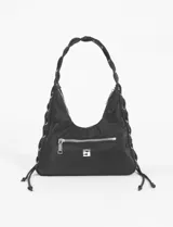 Cartera de hombro negra de poliéster con asa trenzada y cordones laterales.