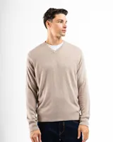 Sweater negro de punto con cuello en V, de calce regular.