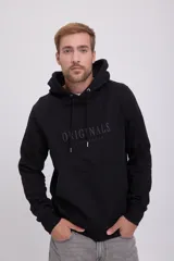 Canguro negro con capucha y cordones ajustables. Estampado frontal con la leyenda "Originals Jack & Jones".