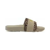 Chancletas Puma Leadcat 2.0 Animal Flair, color beige con estampado animal print en la tira superior.