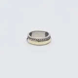 Anillo de plata 925 con detalles en oro y circonias.