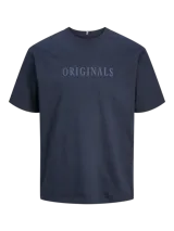 Camiseta de manga corta color violeta con cuello redondo y estampado con la palabra "Originals" en el pecho.