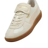 Championes Puma Palermo Premium, color negro con detalles en blanco y suela marrón.