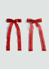Par de lazos rojos de crochet para el pelo, con pasador metálico.