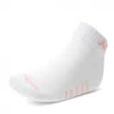 Pack de tres pares de medias deportivas New Balance de corte bajo, color blanco con detalles en rosa y violeta.