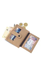 Tarjetero negro de símil cuero con presilla frontal y capacidad para 11 tarjetas. Incluye un visor transparente y un bolsillo con cierre para monedas o billetes.