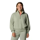 Buzo Columbia para mujer, color verde salvia, con media cremallera frontal, cuello alto, corte holgado, puños y cintura elastizados, y logo de la marca bordado en el pecho. Confeccionado en felpa francesa.
