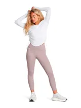 Calza deportiva Under Armour Motion Ankle Leg color azul con pretina alta, logo estampado en la cadera y bolsillo lateral.