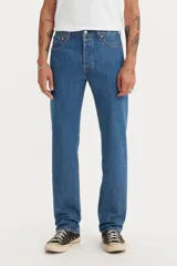 Jeans 501® de Levi's®, corte recto clásico en color azul, con un diseño icónico y sin elasticidad.