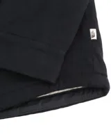 Chaqueta abotonada The North Face Campshire para hombre, color gris oscuro, con forro polar interior, cuello clásico, mangas largas con puños y un bolsillo frontal.