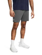 Short deportivo Under Armour Tech color azul marino con logo blanco en la pierna izquierda.