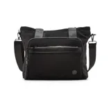 Bolso tipo shopper color mostaza, con bolsillo frontal con cierre y correa bandolera ajustable y desmontable.