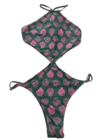 Trikini verde con estampado de conchas rosadas, con tiras finas ajustables en la parte superior y en la bombacha.
