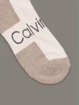 Pack de tres pares de medias invisibles de algodón, poliéster y elastano, con logo de Calvin Klein bordado.