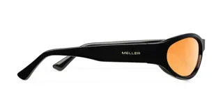 Lentes de sol envolventes con montura negra y lentes naranjas. Diseñados para un equilibrio entre comodidad y durabilidad. Cuentan con protección UV400 y lentes TAC alemanas con recubrimiento Antiscratch y Superhydrophobic.