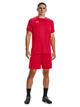 Short deportivo Under Armour Golazo 3.0 negro con logo blanco en la pierna derecha.