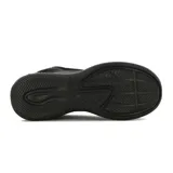 Championes de running Fila Intruder para hombre, color negro con detalles en plateado y gris.