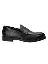 Mocasín italiano de cuero negro, con plantilla de cuero y suela de goma.
