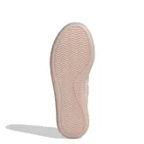 Championes Adidas Bareeda Decode color rosa pálido, con detalles en cuero sintético y las tres tiras laterales en relieve.