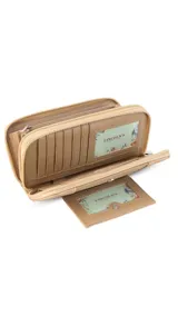 Billetera larga color plateado metalizado, con cierre perimetral y placa con el logo "Lincoln's" al frente. Presenta múltiples compartimentos y tarjeteros.