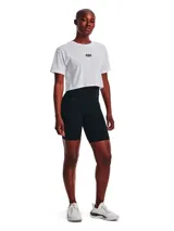 Short de ciclismo Under Armour Motion Bike negro, con cintura alta, calce ajustado y largo a medio muslo. Confeccionado en tejido suave cepillado por fuera y con tecnología antitranspirante. Incluye bolsillo lateral.