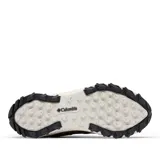 Championes de senderismo Columbia Peakfreak II Outdry, color verde oliva con detalles en negro y naranja. Capellada de malla sin costuras, membrana impermeable y transpirable OutDry, entresuela TechLite+ y suela Adapt Trax.