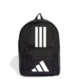 Mochila Adidas negra con el logo de tres barras blancas en la parte superior y el logo de la marca en la parte inferior. Cuenta con un compartimento principal con cierre y un bolsillo frontal con cierre.