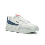 Championes Fila Acd Classic, color blanco con detalles en azul marino y rojo.