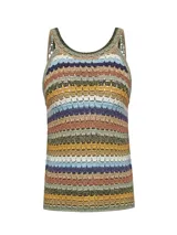 Musculosa tejida a crochet con algodón orgánico, con cuello redondo y diseño a rayas horizontales de colores.